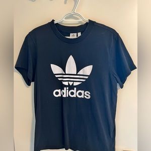 Adidas T Shirt in Black